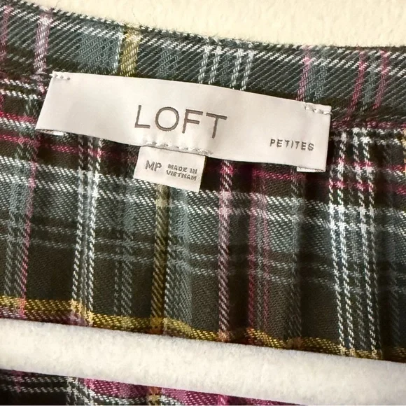 LOFT Multicolor Plaid Flounce Shirt Dress, colors green/pink/yellow, size MP - Picture 3 of 8